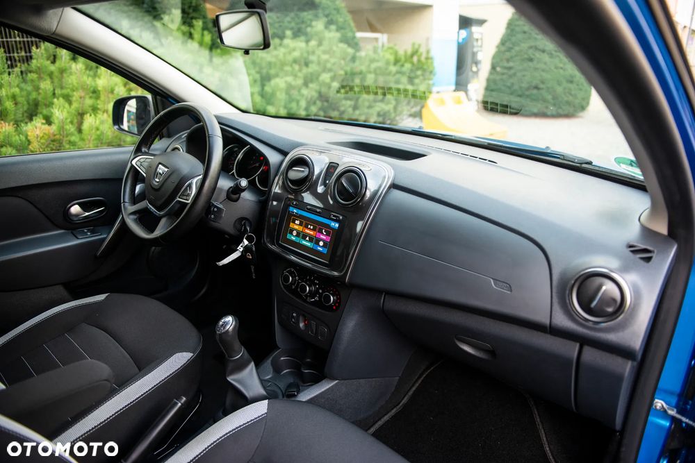 Dacia Logan Blue dCi 95 Stepway - 25