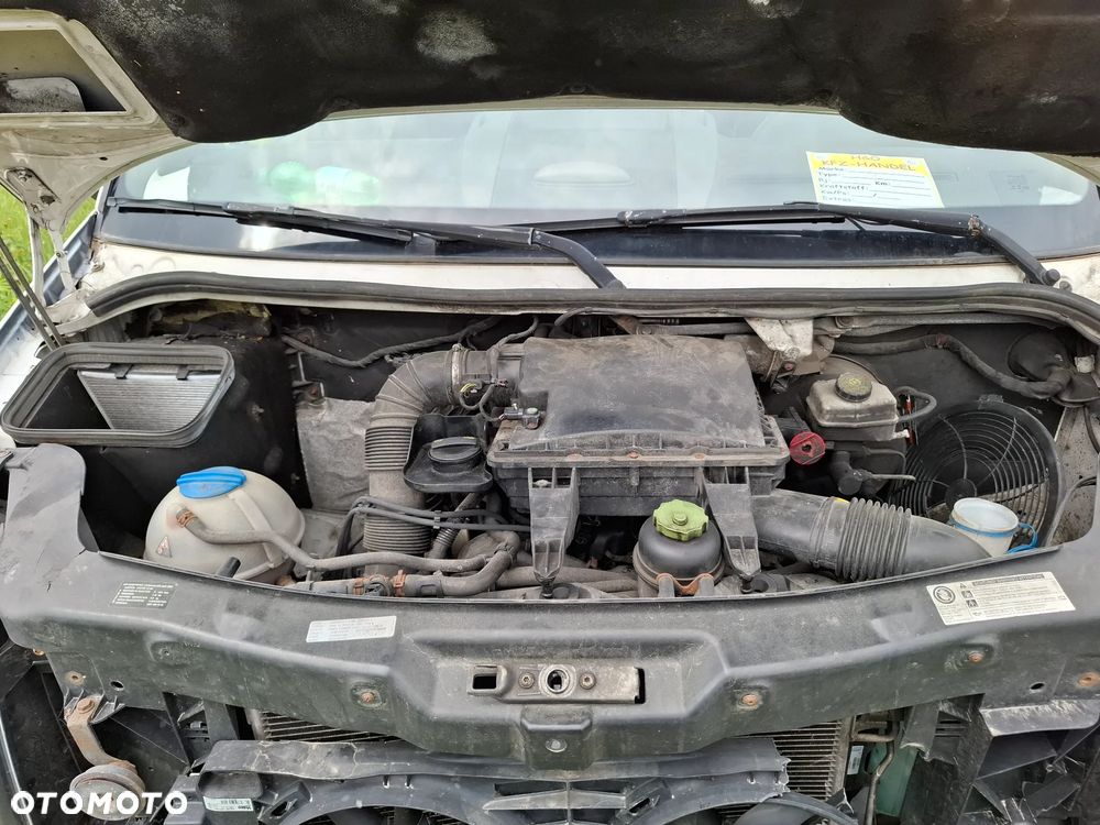 Volkswagen Crafter - 14