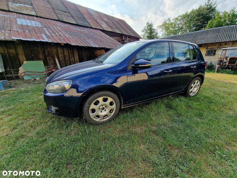 Volkswagen Golf 1.6 TDI Highline - 5