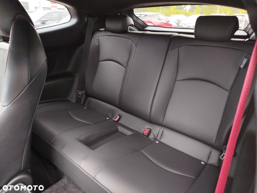 Toyota Yaris - 17