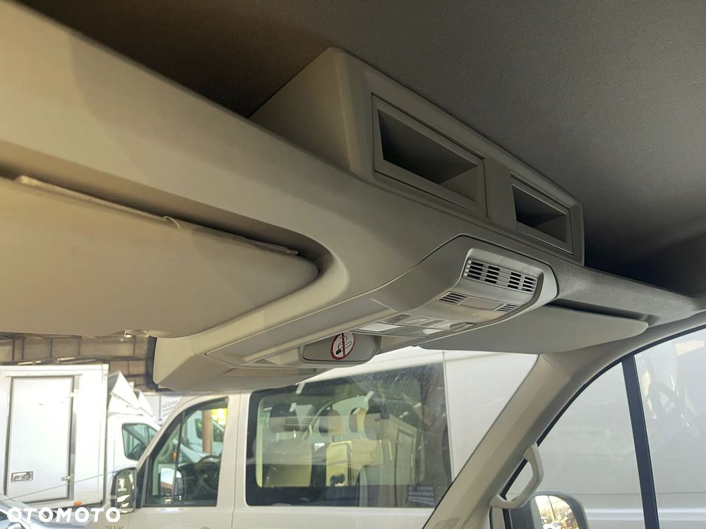 Volkswagen Crafter - 16