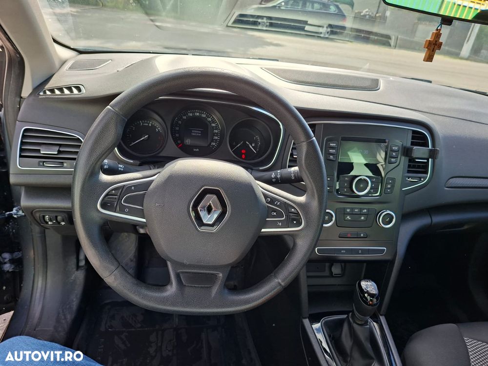Renault Megane TCe GPF Business - 5