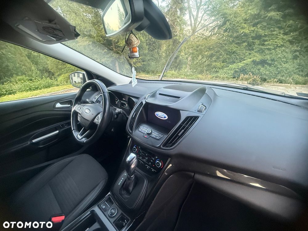 Ford Kuga 2.0 TDCi AWD Titanium - 11
