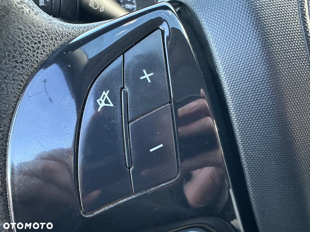 Fiat Fiorino Kombi 8V SX - 19