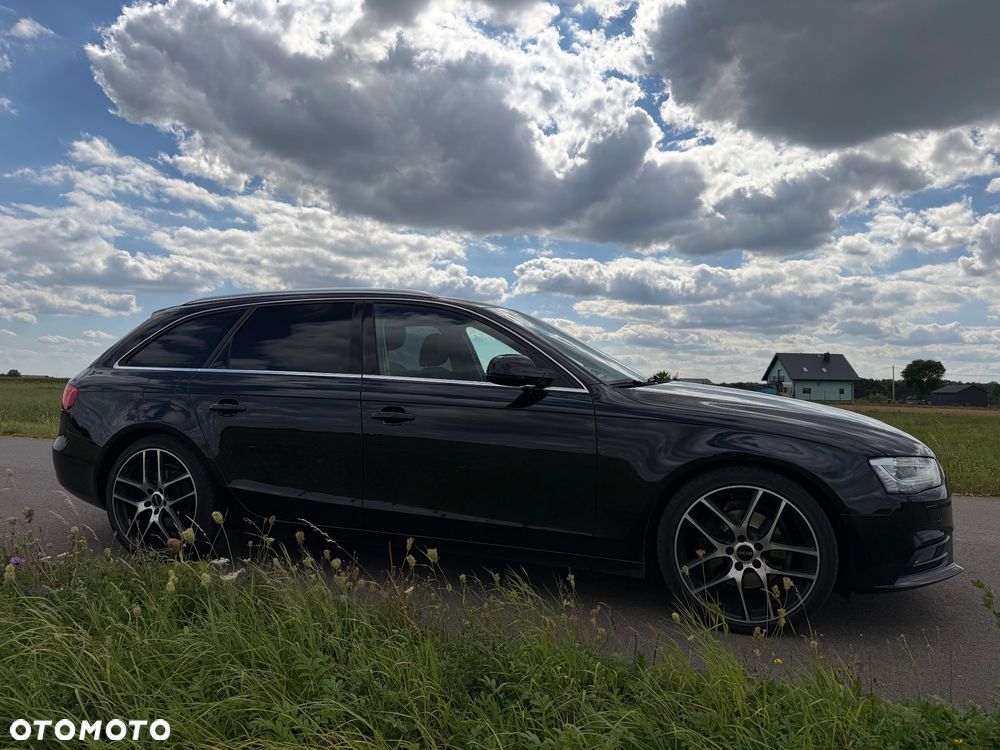 Audi A4 Avant 2.0 TDI quattro - 9