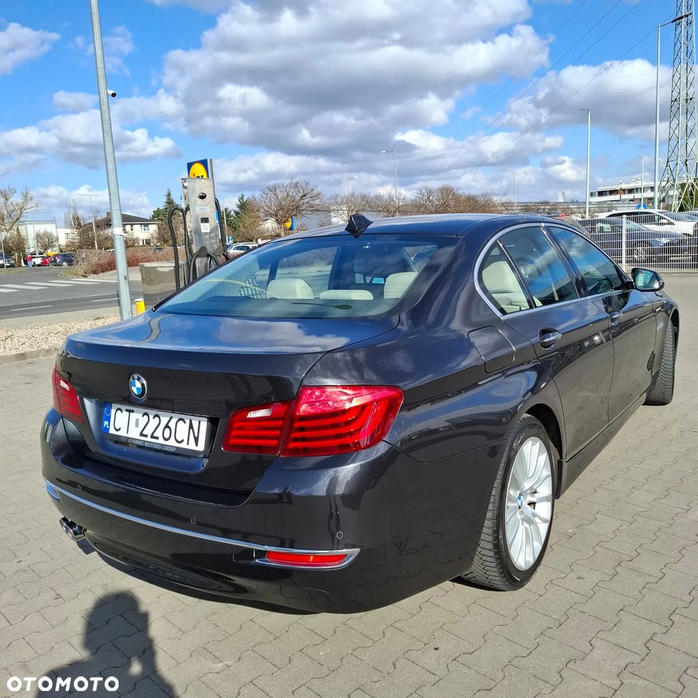 BMW Seria 5 520d xDrive Luxury Line - 36