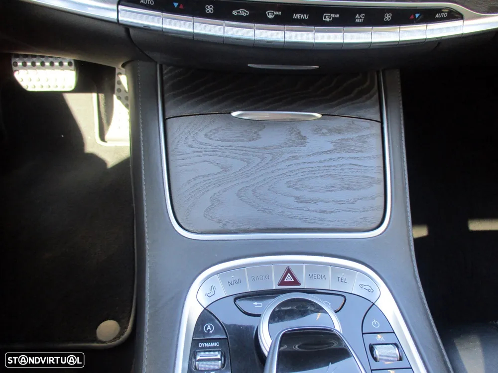 Mercedes-Benz S 400 d Longo - 42
