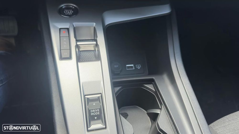 Peugeot 308 1.2 Hybrid Style e-DCS6 - 15