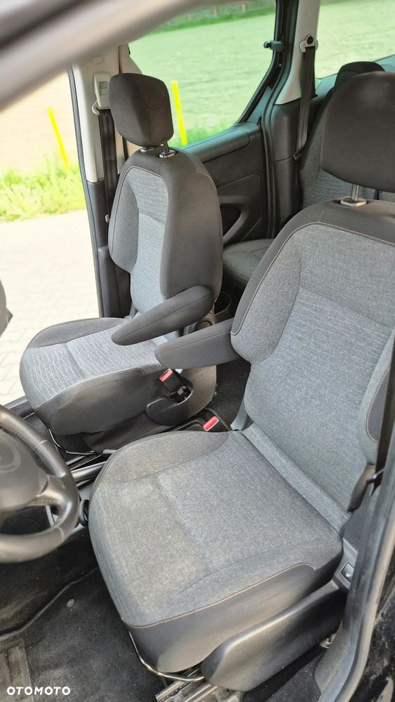Citroën Berlingo Multispace PureTech 110 SHINE - 15