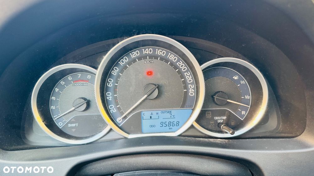 Toyota Auris 1.33 VVT-i Life Comfort - 18