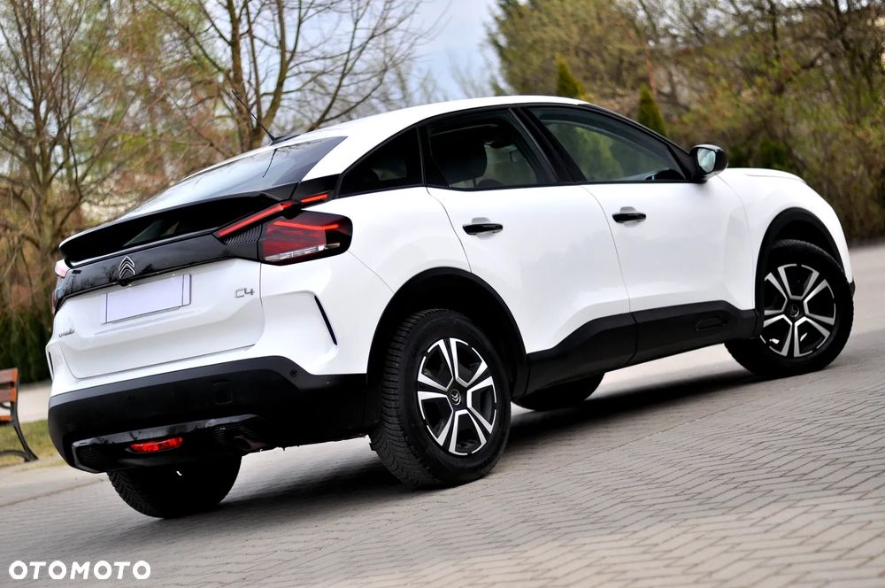 Citroën C4 BlueHDi 110 Stop&Start C-SERIES - 4