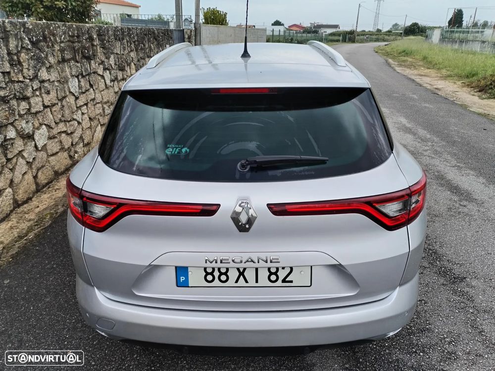 Renault Mégane Sport Tourer ver-1-5-blue-dci-limited-c-pmpluspneu - 13