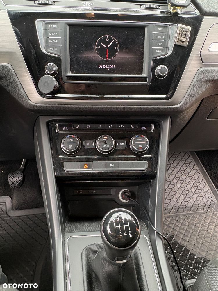 Volkswagen Touran 1.6 TDI BMT SCR Comfortline - 18