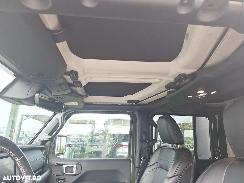 Jeep Wrangler 2.0 4xe AT8 PHEV Sahara - 14