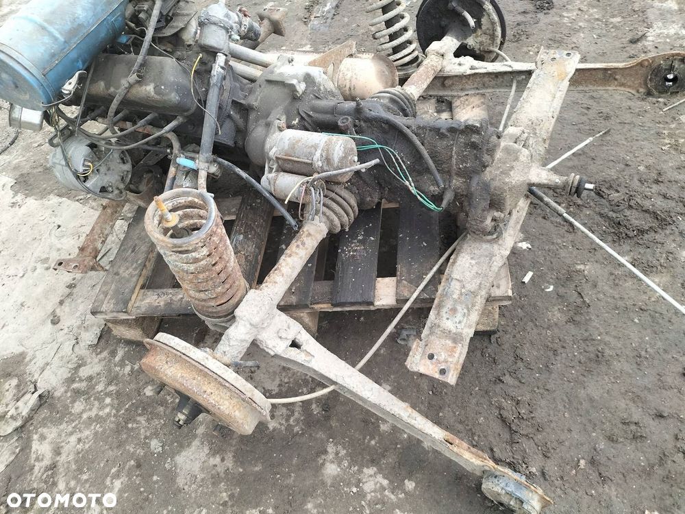 SILNIK BENZYNOWY + KOMPLETNY OSPRZĘT + SKRZYNIA SKODA 105 S I 1.0 8V - 5