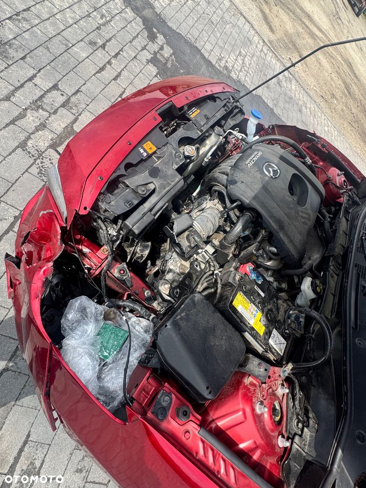 Mazda 2 SKYACTIV-G 90 KIZOKU - 10