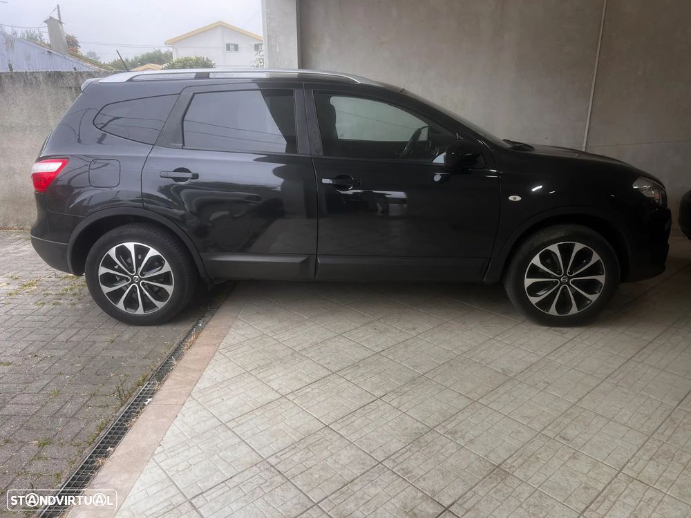 Nissan Qashqai +2 1.5 dCi Tekna Premium 18 - 13