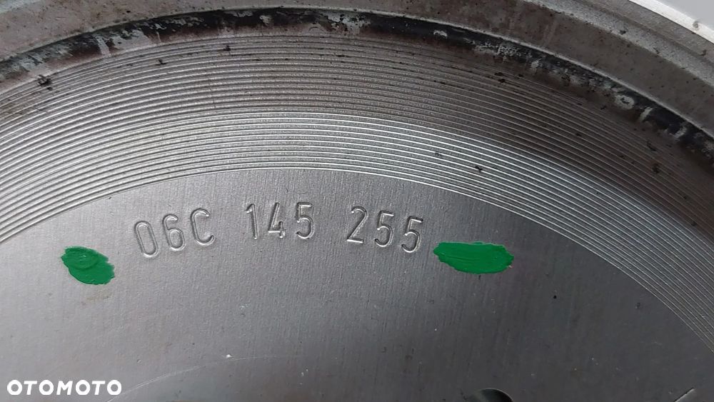 POMPA WSPOMAGANIA AUDI A6 C6 R2005 3,2 FSI NR 06C145255, 06E145393B - 2