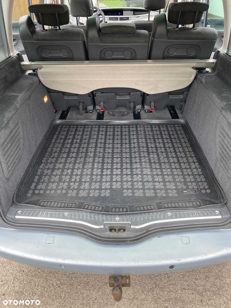 Renault Grand Espace - 8