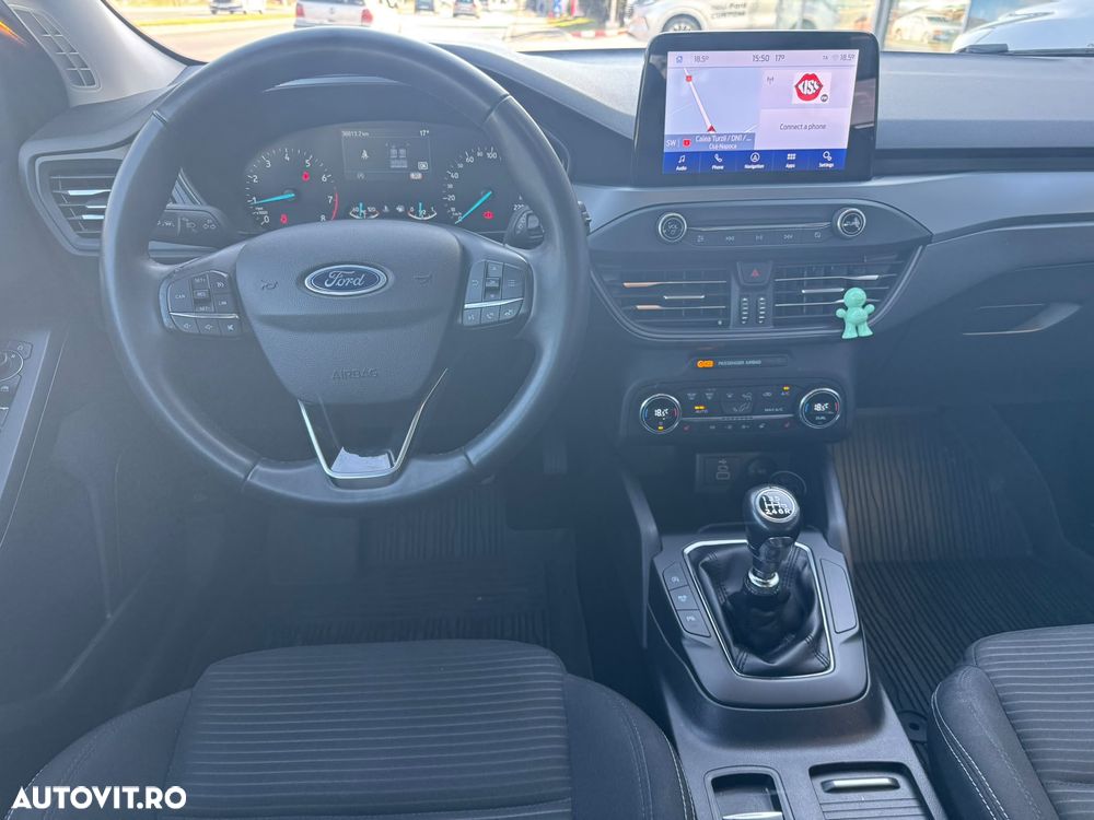 Ford Focus - 19