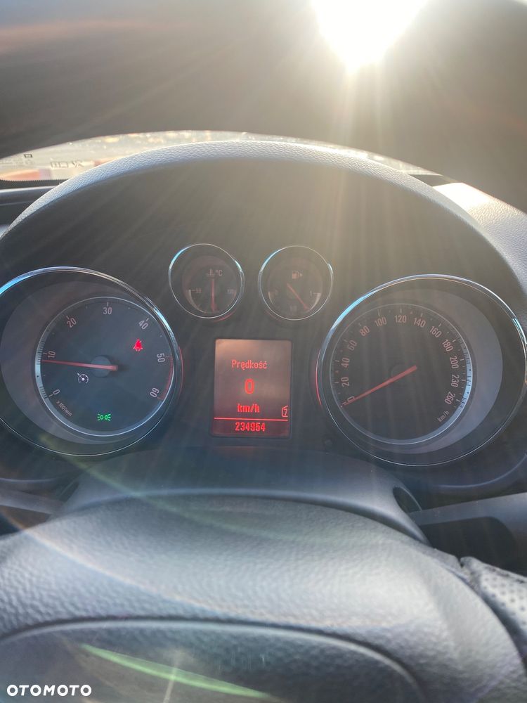 Opel Insignia 2.0 CDTI Cosmo 4x4 S&S - 34