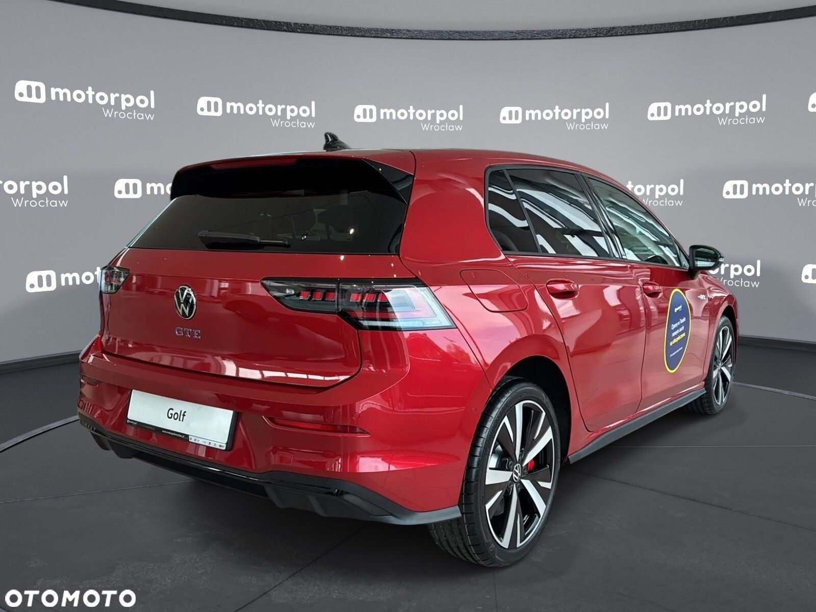 Volkswagen Golf - 8