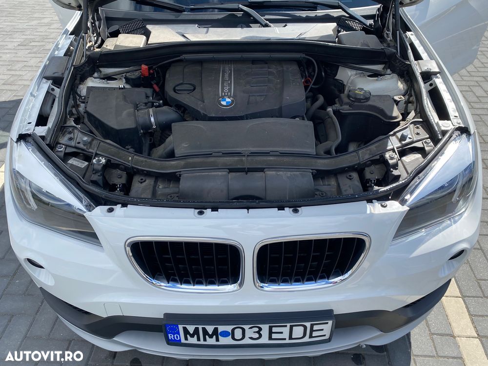 BMW X1 sDrive16d Sport Line - 8