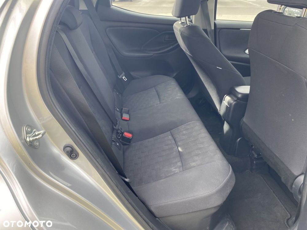 Toyota Yaris - 21