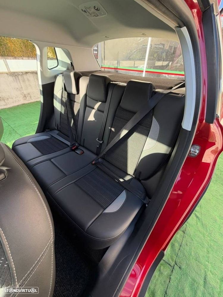 Peugeot 2008 1.2 PureTech Allure EAT6 - 18