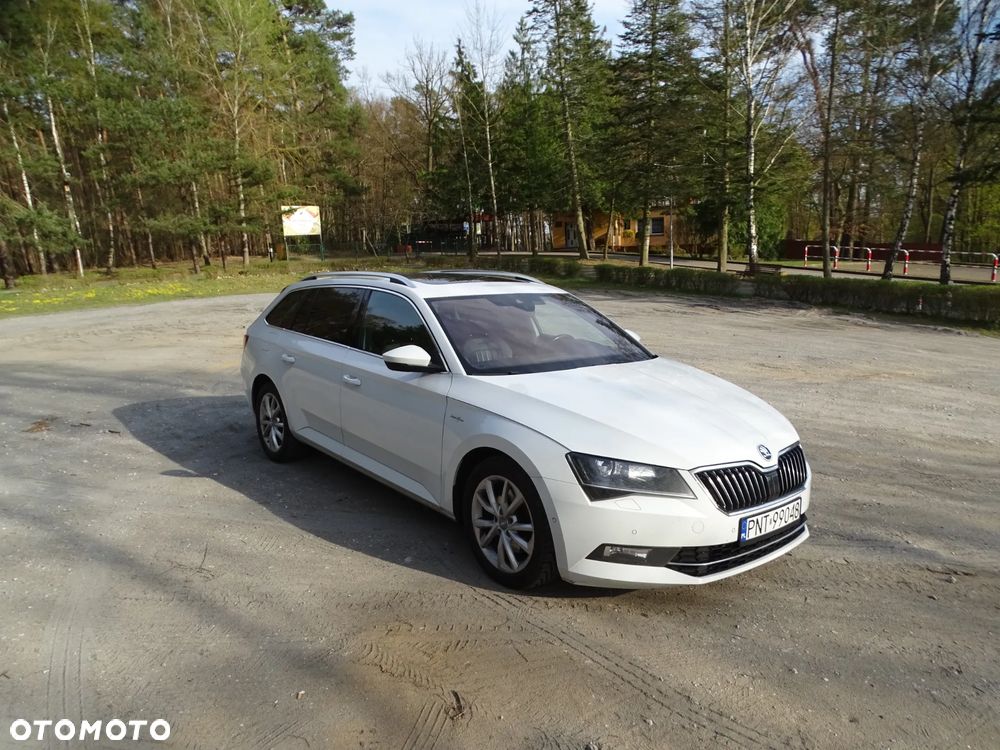 Skoda Superb 2.0 TDI 4x4 DSG L&K - 2