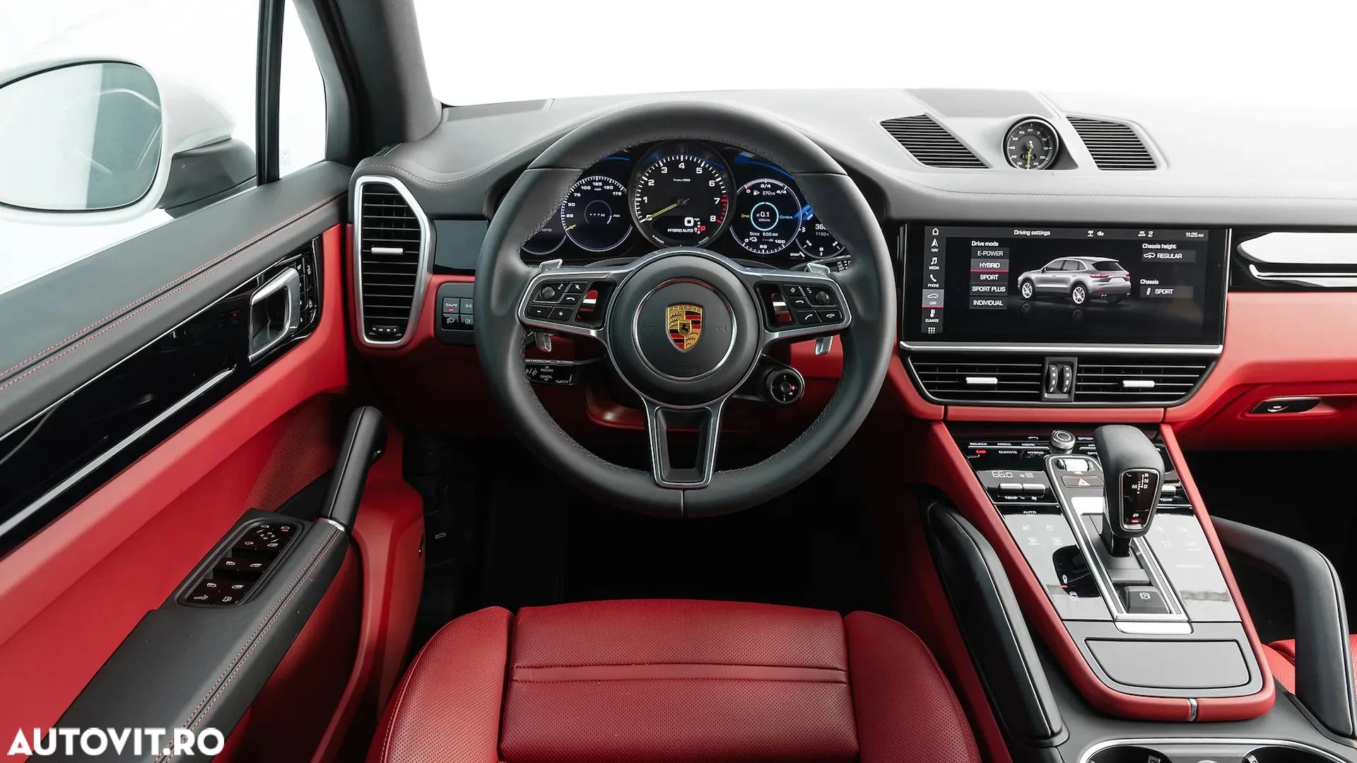Porsche Cayenne - 1