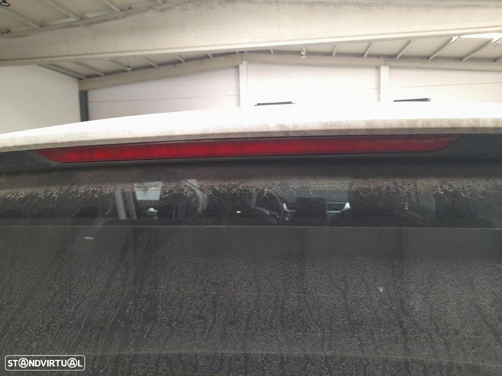 Luz stop adicional / 3º stop RENAULT Captur II - 1