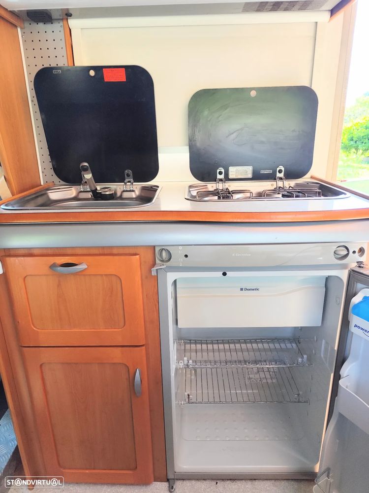 Hymer Car Eriba - 18