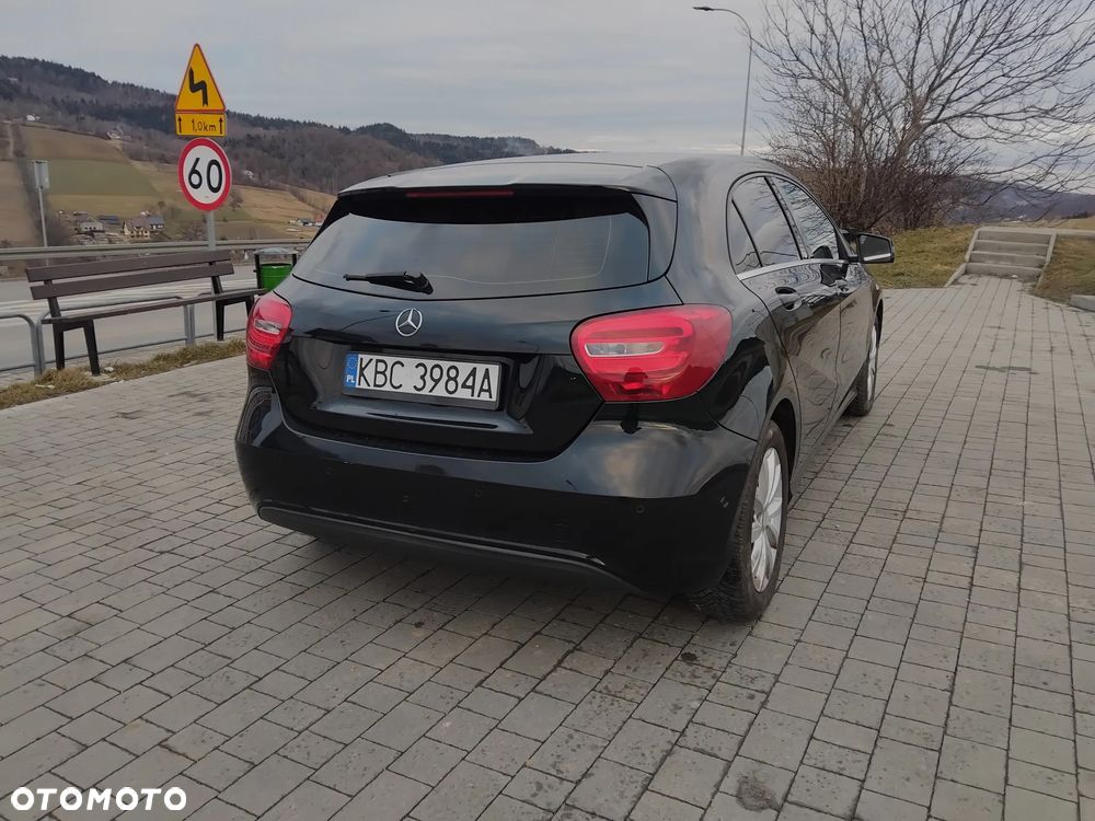 Mercedes-Benz Klasa A 180 Activity Edition - 3