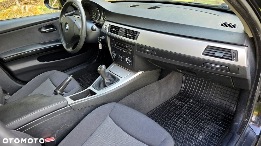 BMW Seria 3 - 11