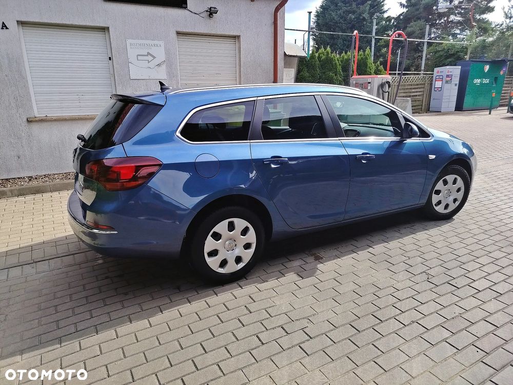 Opel Astra 1.7 CDTI Cosmo - 6