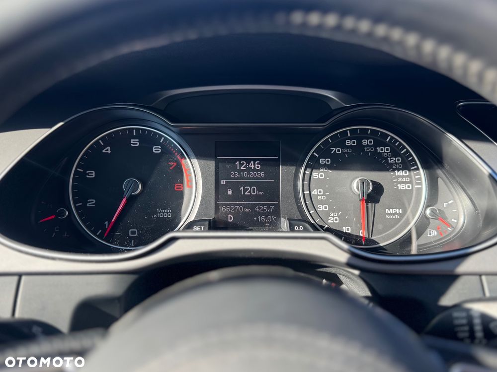 Audi A4 Limousine - 11