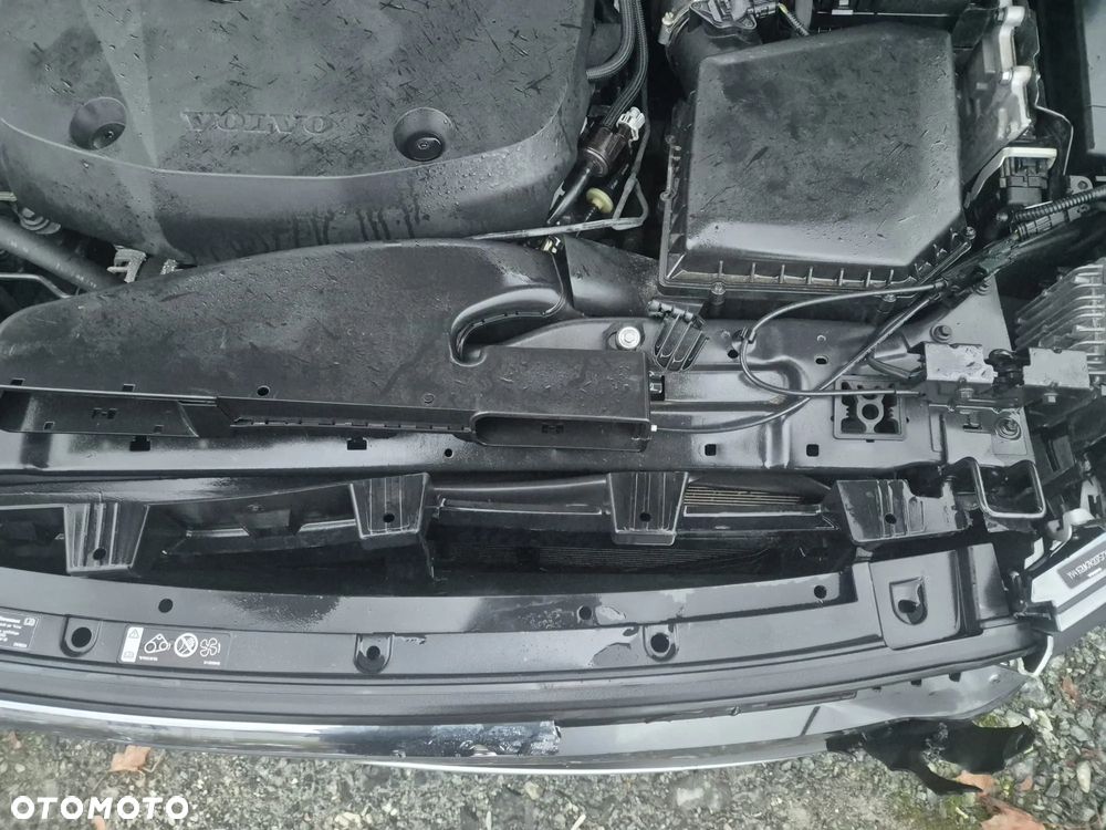 Volvo XC 40 T5 AWD Geartronic Momentum - 20