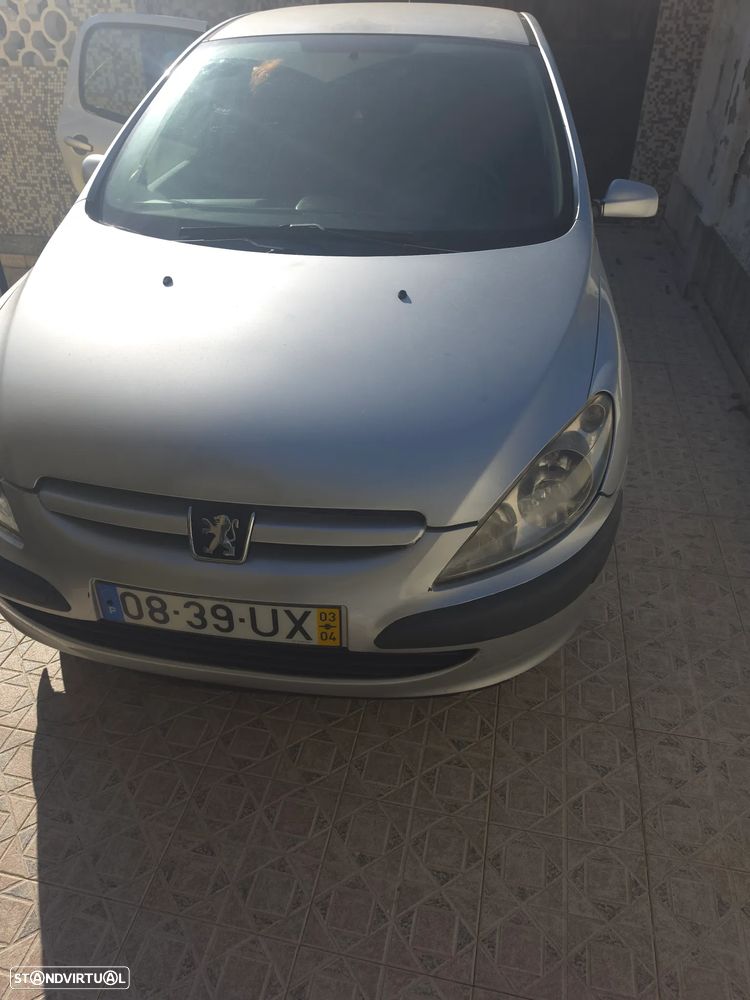 Peugeot 307 - 1
