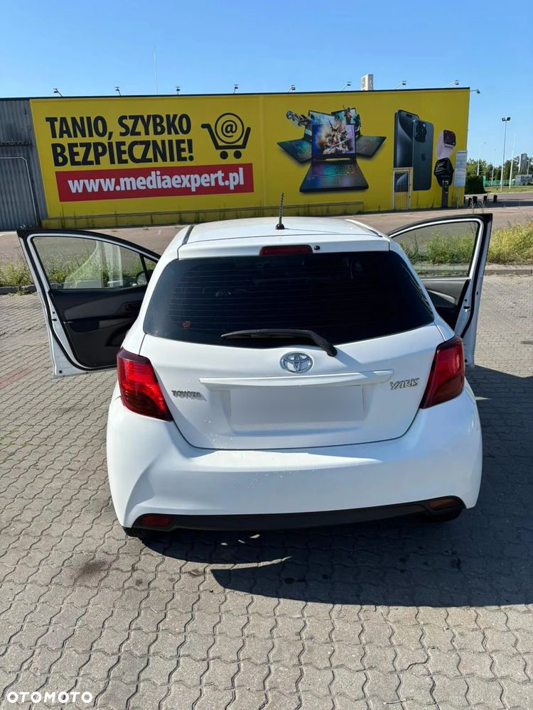 Toyota Yaris 1.0 Active - 13