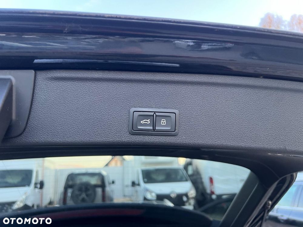 Audi A4 Allroad - 36