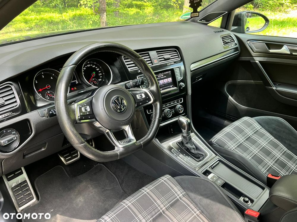 Volkswagen Golf GTD (BlueMotion Technology) DSG - 20