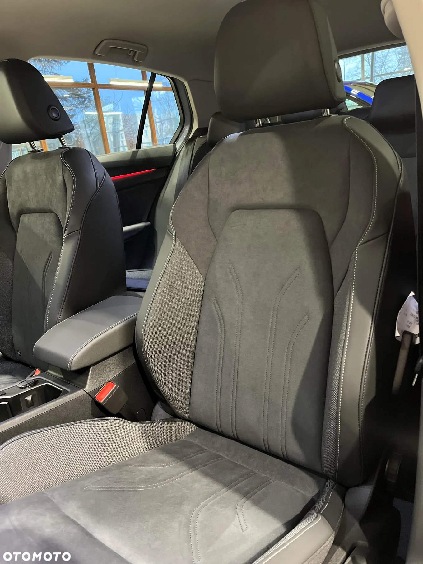 Volkswagen Golf VIII 1.5 eTSI mHEV Life Plus DSG - 12