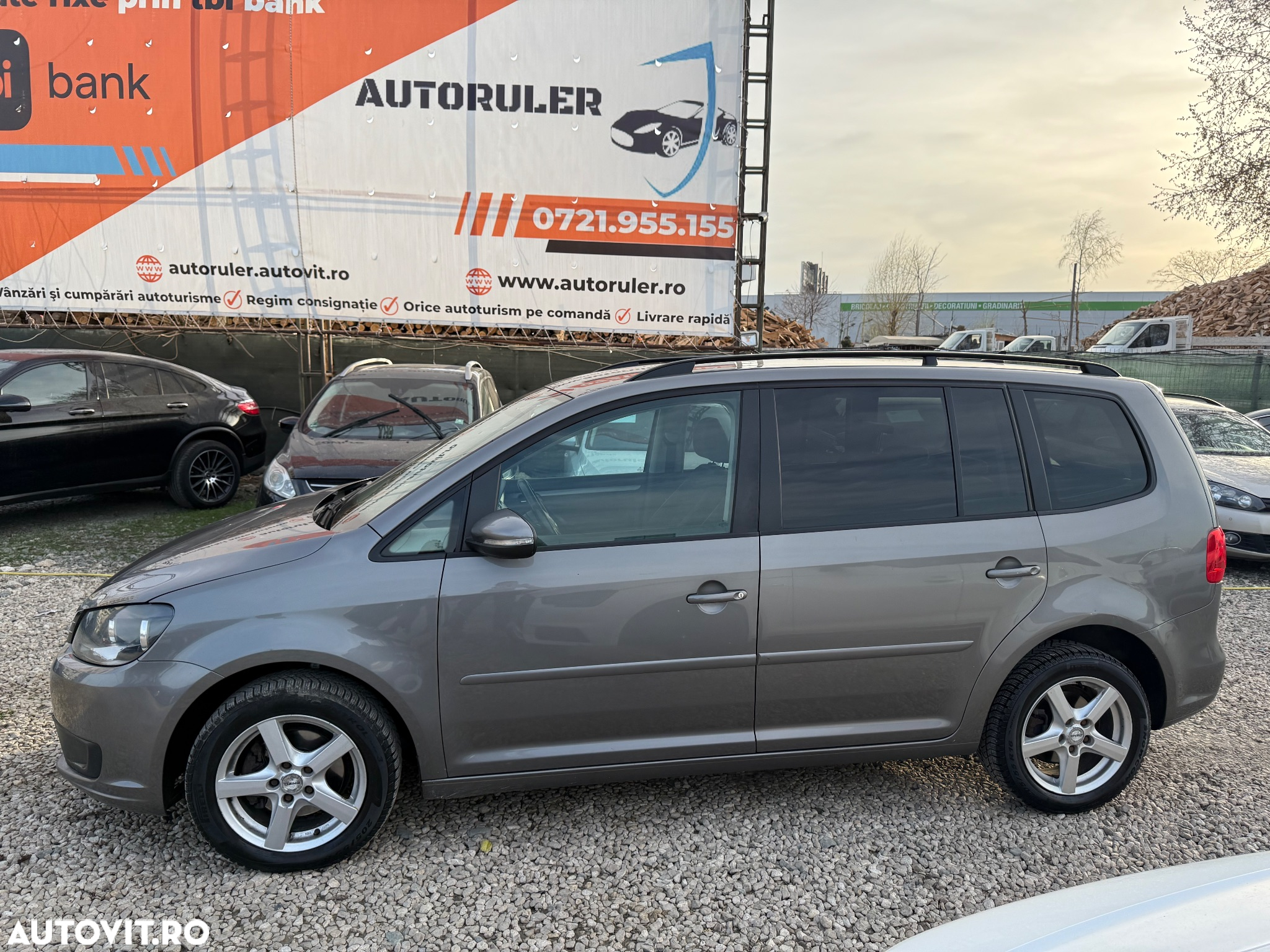 Volkswagen Touran 1.6 TDI SCR BlueMotion Technology Trendline - 23