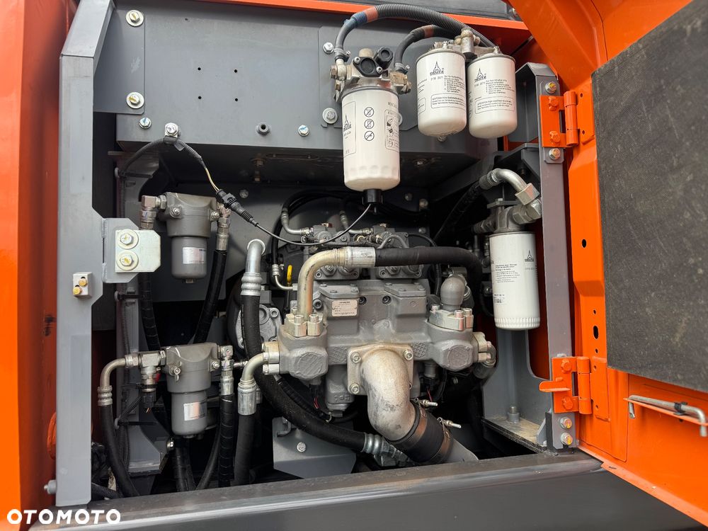 Hitachi ZX140W-6 / ZX 140 W - 17