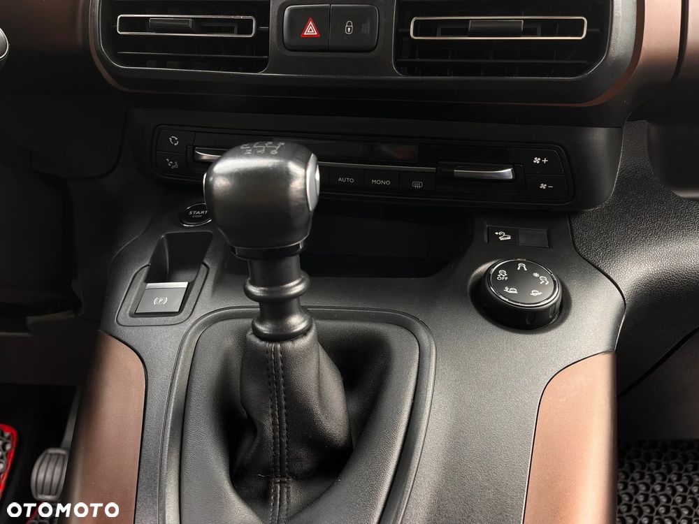 Peugeot Rifter 1.5 BlueHDI GT Line S&S - 23