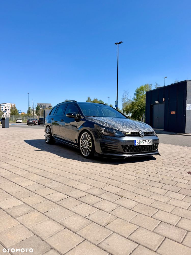 Volkswagen Golf 2.0 TDI BMT GTD DSG - 4