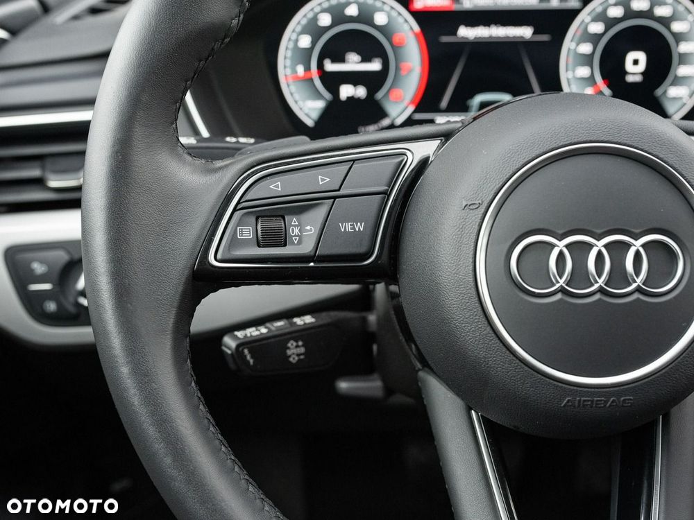 Audi A4 Limousine - 14