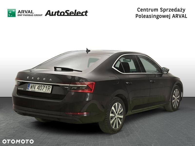 Skoda Superb 2.0 TDI SCR Style DSG - 7