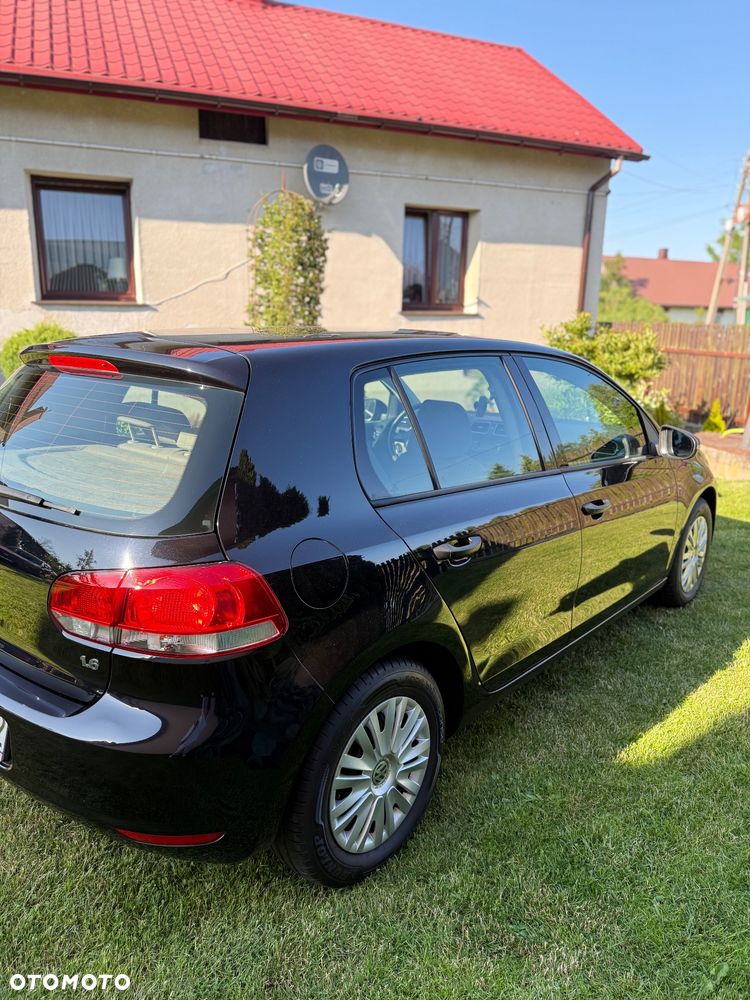 Volkswagen Golf 1.6 Trendline - 4